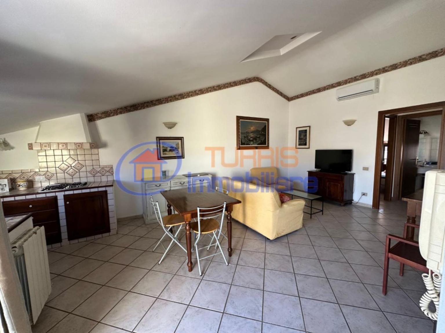 La Mansarda Di Via Galilei Apartment Porto Torres Luaran gambar